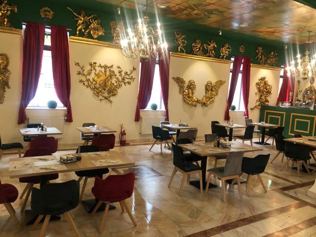 Hotel Kreta Galaţi Εξωτερικό φωτογραφία